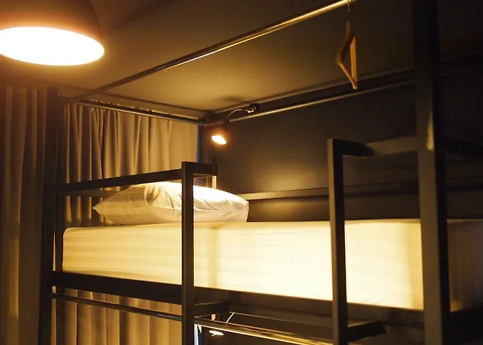 Ostello C40winks